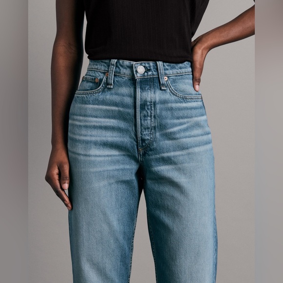 Rag & Bone Alissa Straight - Gypsum High-Rise Rigid Jean - Picture 5 of 12